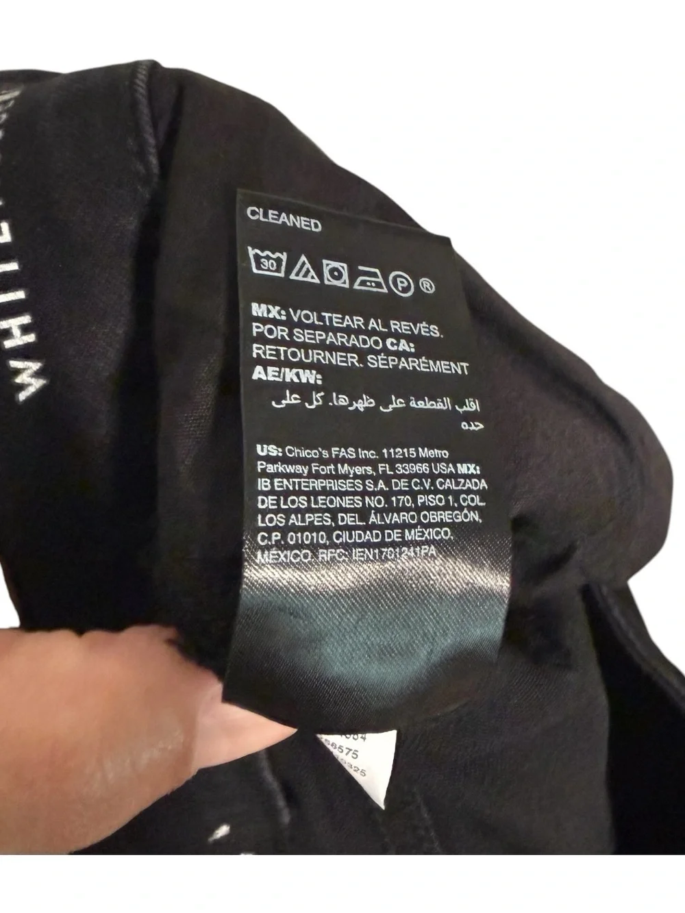 WHBM White House Black Market The Skinny Crop High Rise Jeans size 4 Black